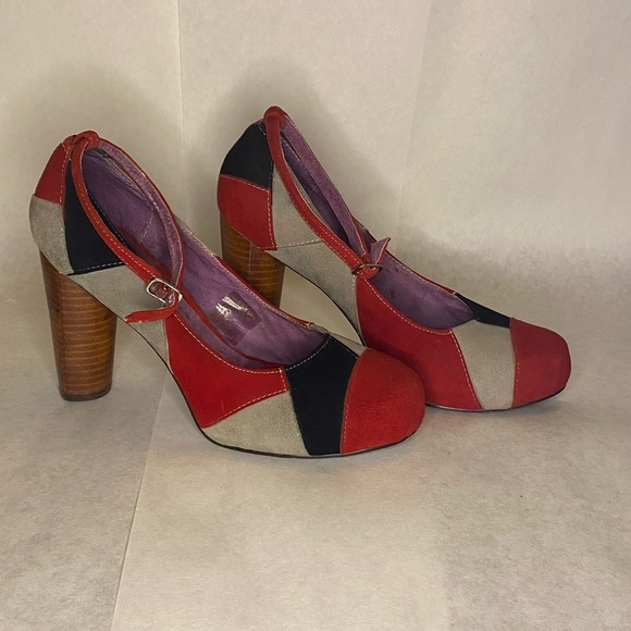 Jeffrey Campbell Shoes - Jeffery Campbell Vintage Tahiti ‘Lance’ SZ 7 patchwork suede heels, ankle straps